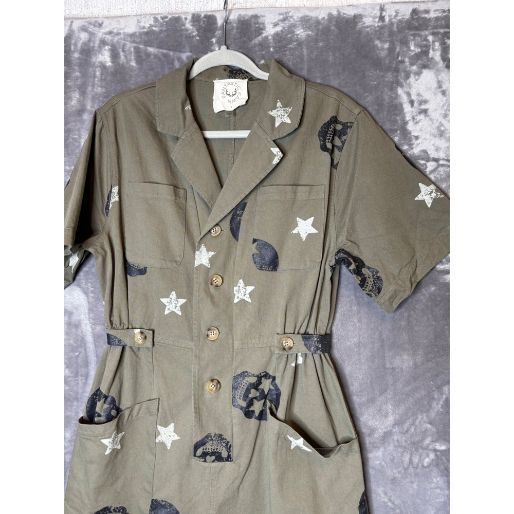 Fantastic Fawn Womens Olive Green Skull & Star Print Utility Jumpsuit Size L - Picture 3 of 10